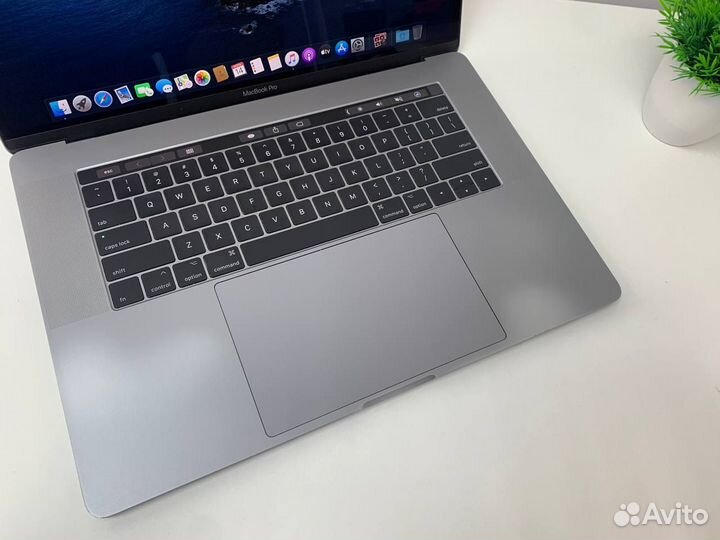 Apple MacBook Pro Retina 15 2017