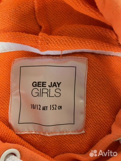 Футболка для девочки на 152 см 10/12 лет