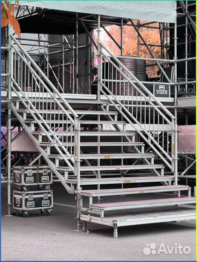 Сценические конструкции Layher