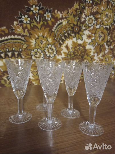 Фужеры и рюмки