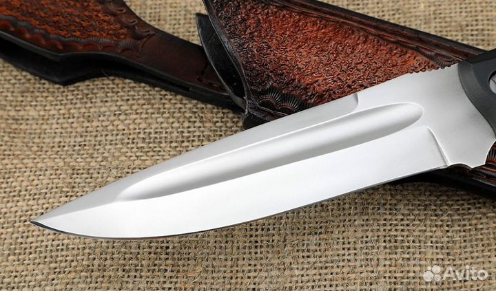 Нож Финт-5 Х12мф акрил черный