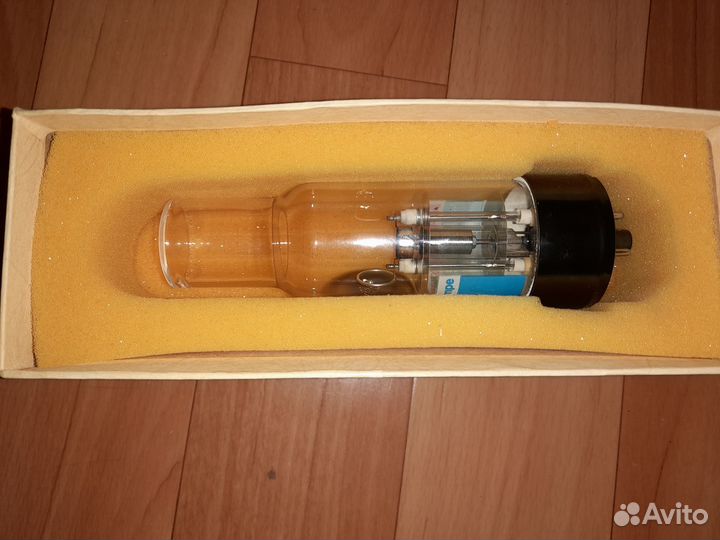 Hohlkatodenlampe лампа Narva