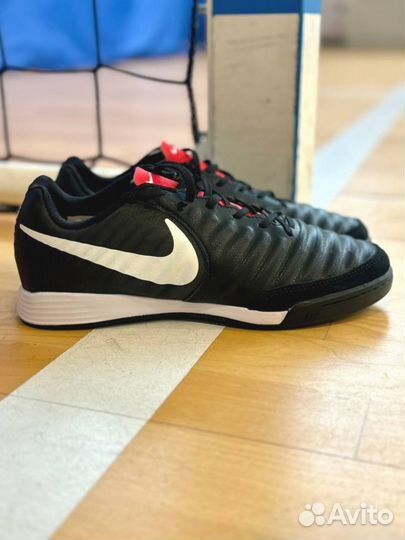 Футзалки Nike Tiempo Legend black