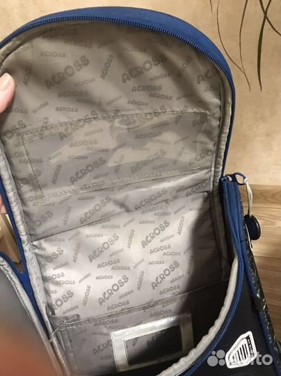 Рюкзак школьный