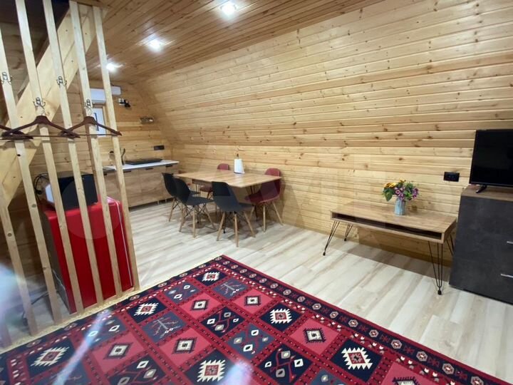 Дом 50 м² на участке 5 сот.