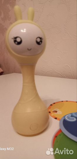 Умный зайка alilo