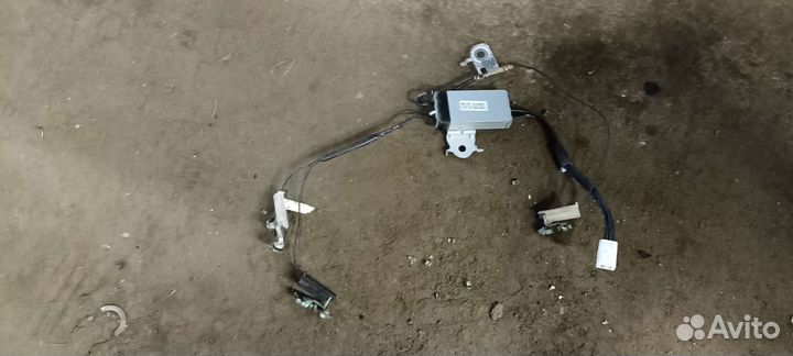 Антена toyota camry v50