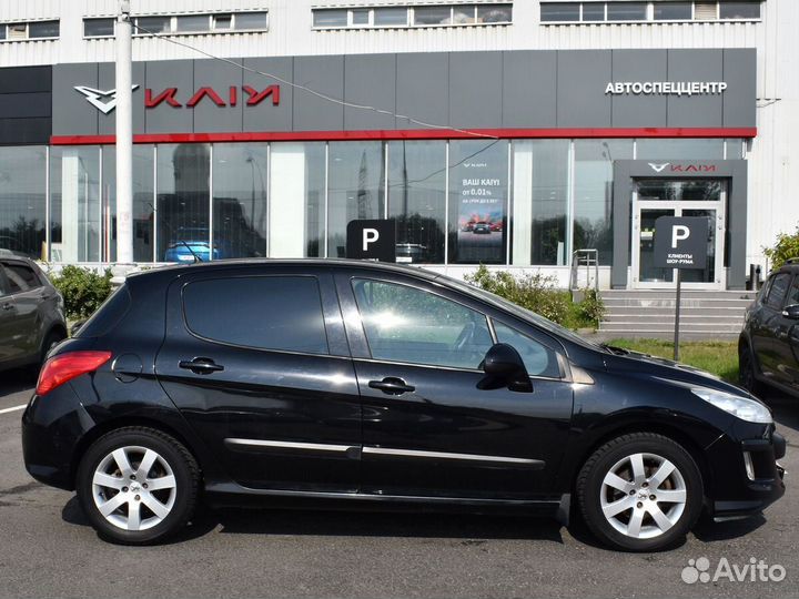Peugeot 308 1.6 МТ, 2011, 172 000 км