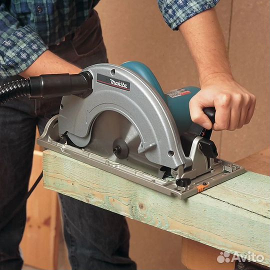 Дисковая пила Makita 5903 R электрическая