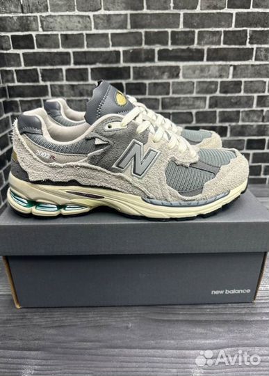 Кроссовки New Balance 2002R