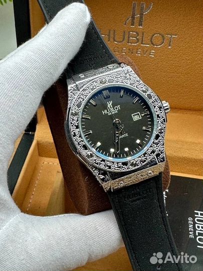 Мужские наручные часы hublot