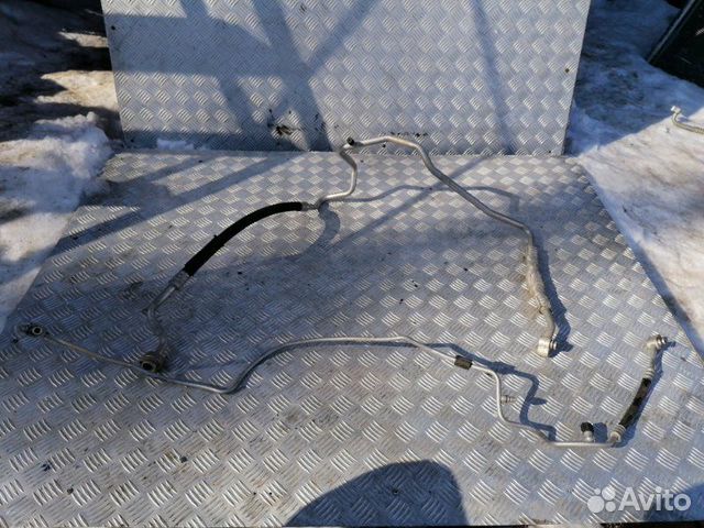 Трубка кондиционера Volkswagen Tiguan 5N1 2.0 TDI