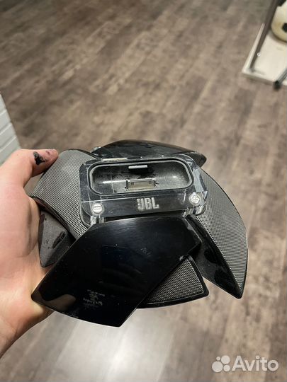 Док станция JBL