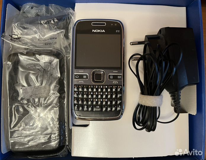 Nokia E72