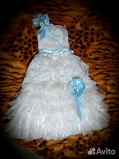 Праздничное платье для девочки