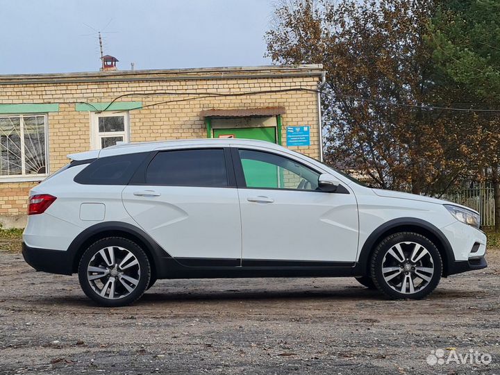 LADA Vesta Cross 1.6 CVT, 2021, 50 000 км