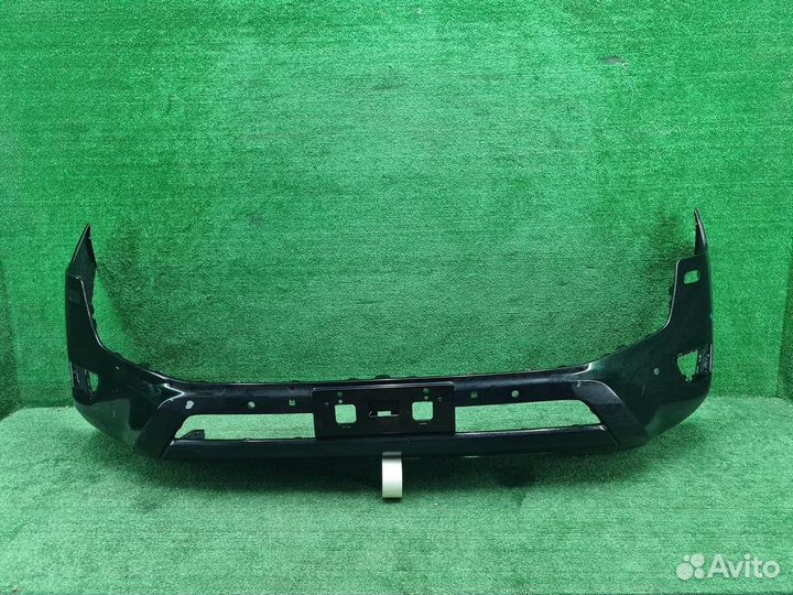 Бампер передний Toyota Land Cruiser