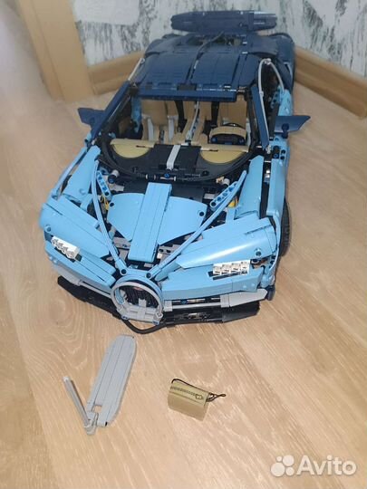 Конструктор Technie Bugatti (собран)