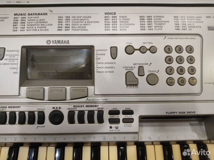 Синтезатор Yamaha psr450