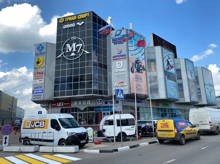 Торговая площадь 100 м² в ТЦ, напротив Триал Спорт