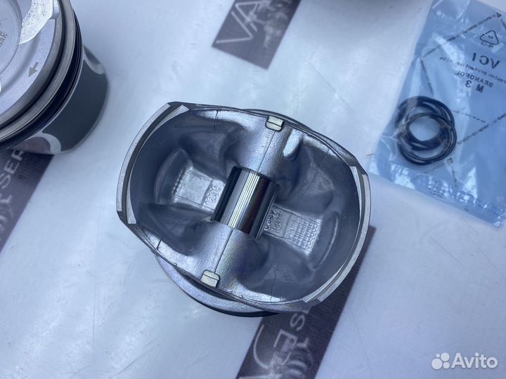 К-кт новых поршней Mercedes Benz 1.6T M274