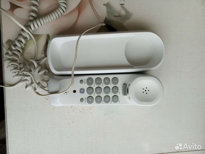 Телефон