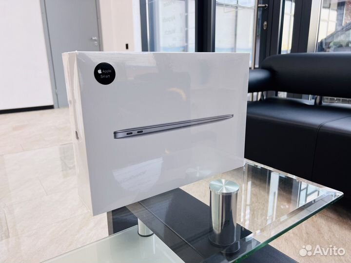 MacBook Air 13 2020 M1 Silver. Гравировка