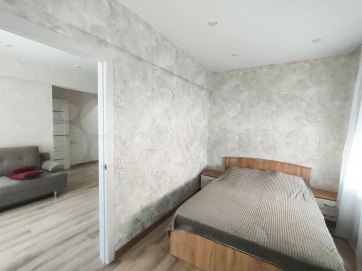 2-к. квартира, 48 м², 1/4 эт.