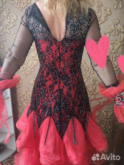 Платье для бальных танцев