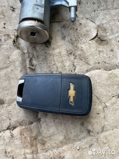 Замок зажигания Chevrolet Cruze