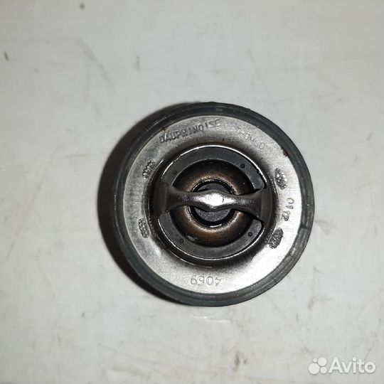 Термостат новый Wahler 89C Peugeot / Citroen