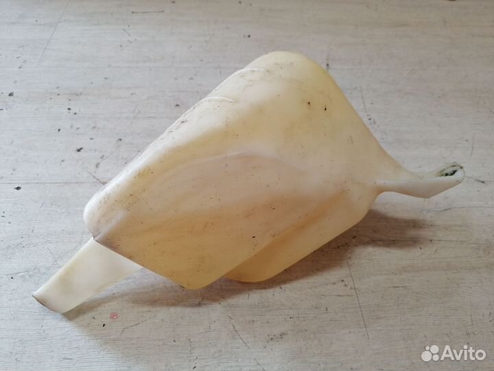 Бачок расширительный Geely Emgrand EC7