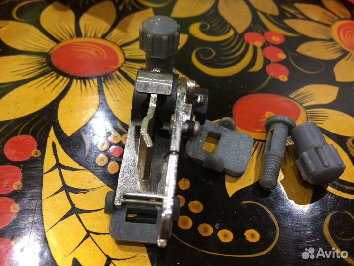 Приставка Зигзаг к швейной машине