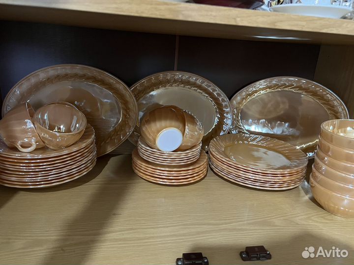 Сервиз столовый