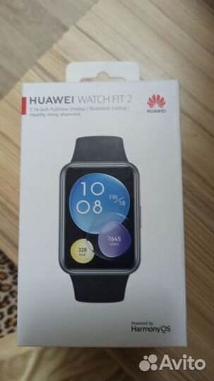 Коробки с документами от телефонов часов наушников