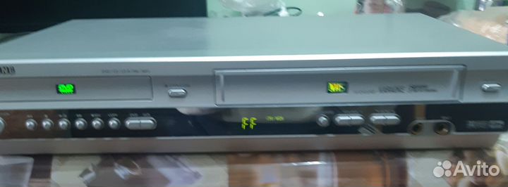 Продаю combo DVD+VHS
