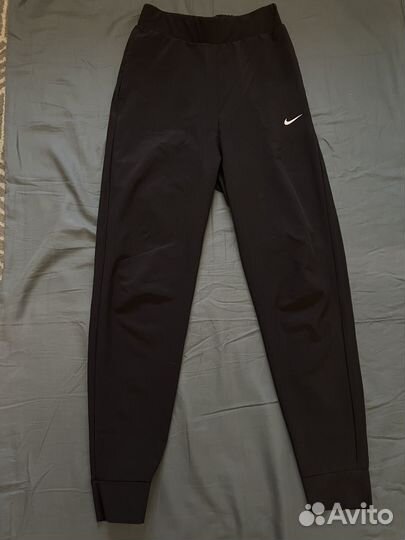 Спортивные штаны nike женские