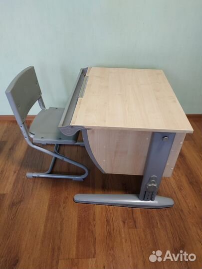 Растущая парта дэми