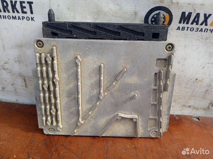 Блок управления двигателем Volvo S80 седан 2.0