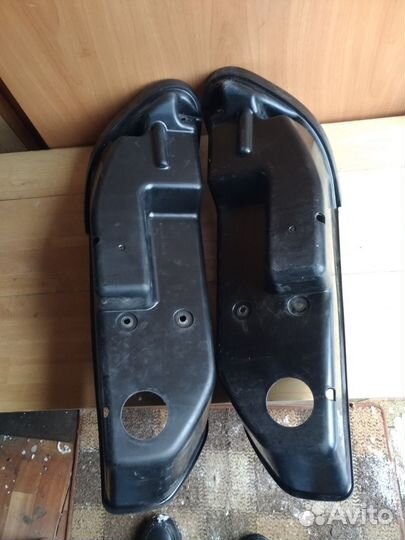 Крышка-кожух защитная фары Петербилт 387