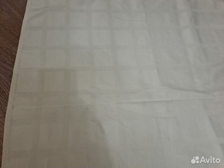 Скатерть водоотталкивающая,140х150см,бу