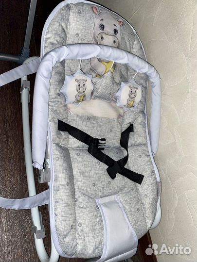 Шезлонг для новорожденных новый