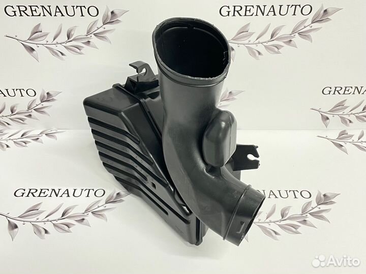 Резонатор воздушного фильтра Honda Accord 8 2.4