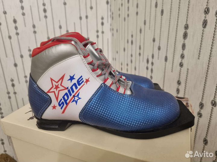 Беговые лыжи