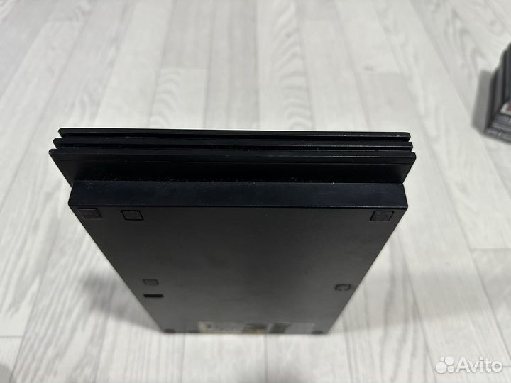 Sony PlayStation 2 slim + игры