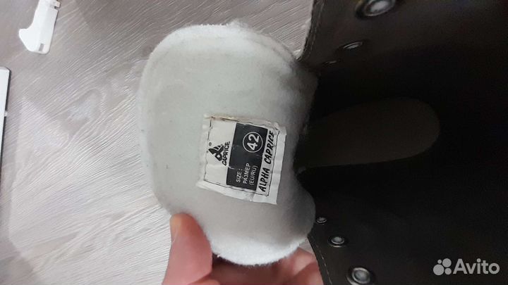 Коньки 42 размер