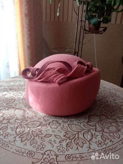 Шляпа фетровая женская