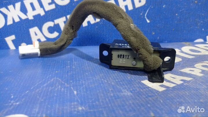 Кнопка освещения панели приборов Nissan Teana J32