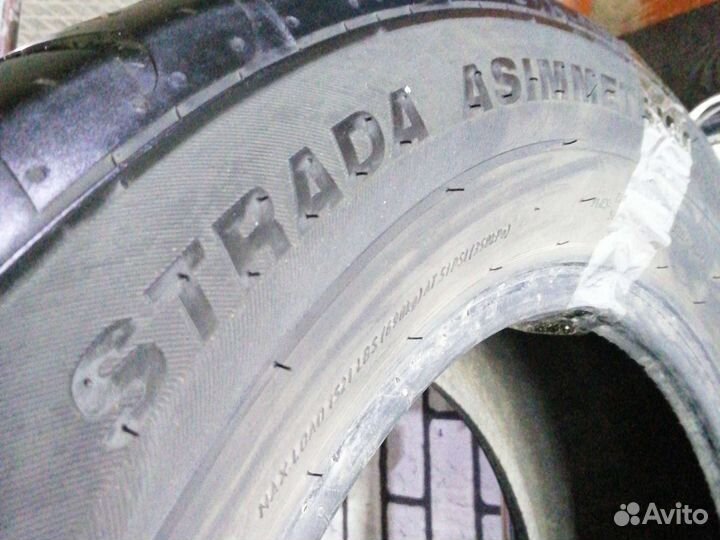 Viatti Strada Asimmetrico V-130 215/60 R16 95V