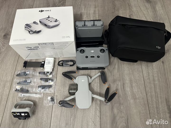 DJI mini 2 Fly More Combo